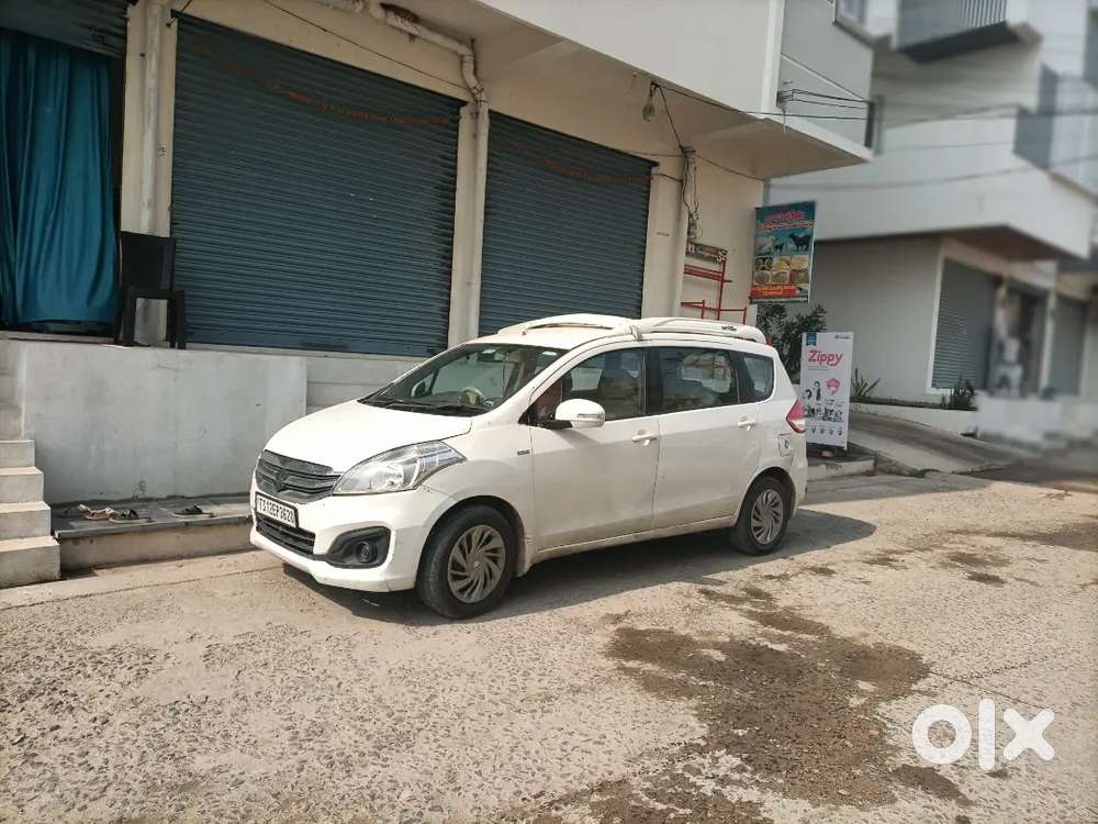 Maruti Suzuki Ertiga 2015 Diesel 440000 Km Driven