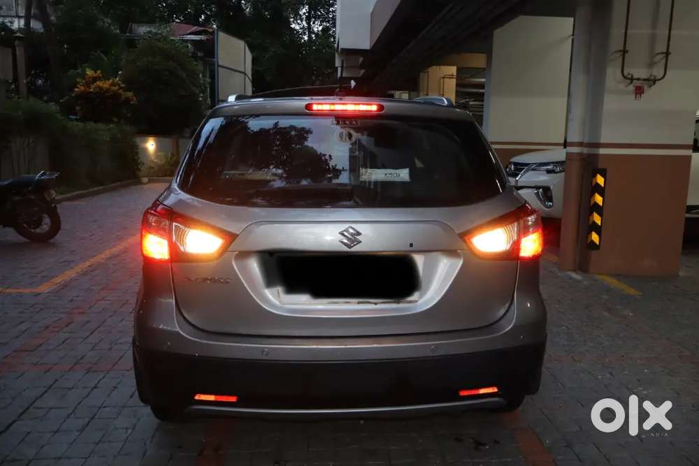 Maruti Suzuki S-cross 2016 Alpha Diesel Manual