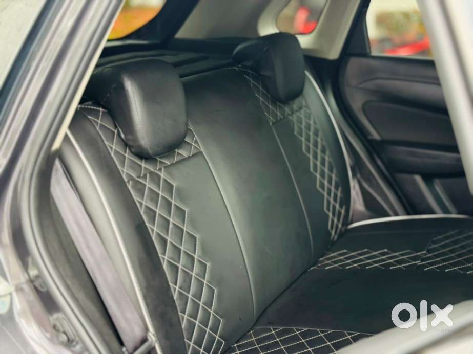 Maruti Suzuki Vitara Brezza 1.5 Vxi, 2021, Petrol