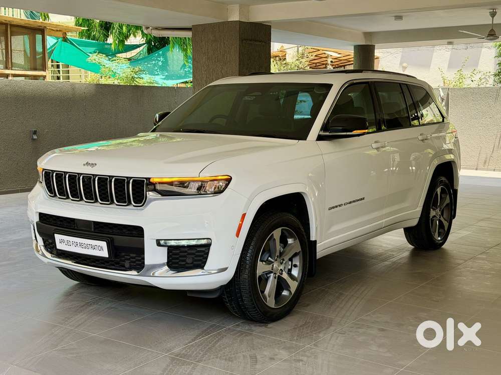 Jeep Grand Cherokee Limited (o) 4x4 At, 2025, Petrol