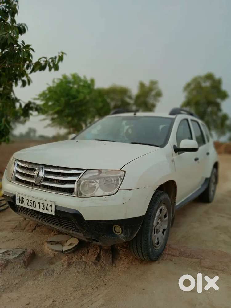 Renault Duster 2013 Diesel 150000 Km Driven