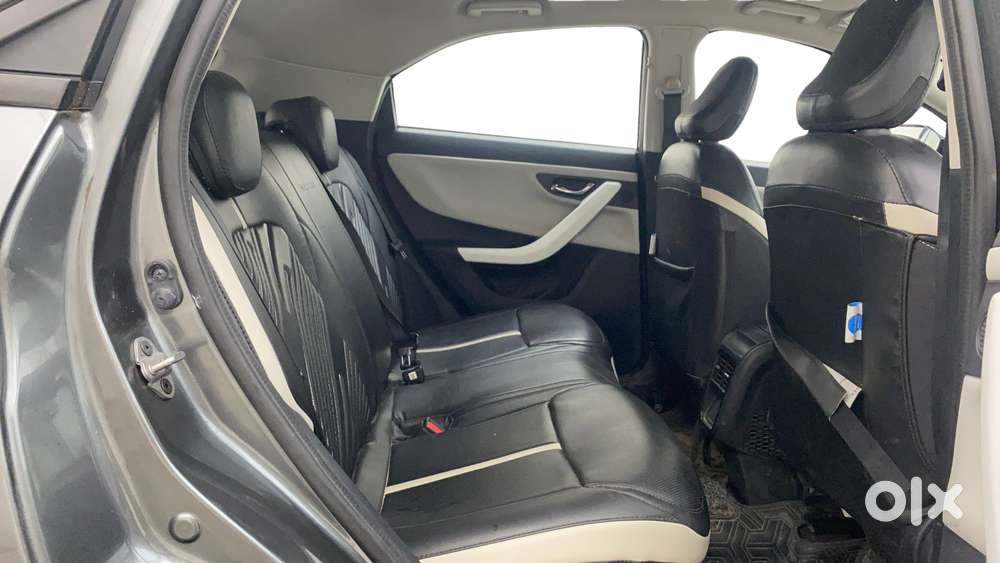 Tata Nexon Creative Plus 1.2 Revotron Petrol 6 Mt, 2024, Petrol