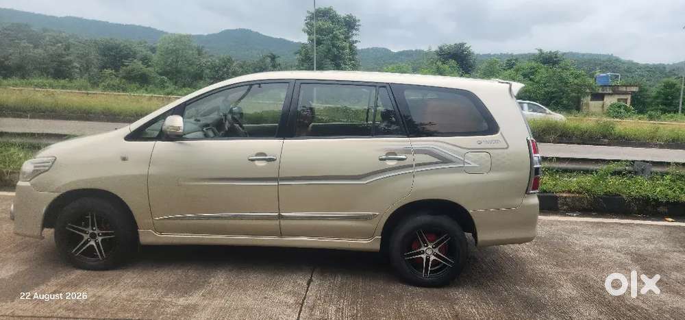 Toyota Innova Diesel 2013 Model