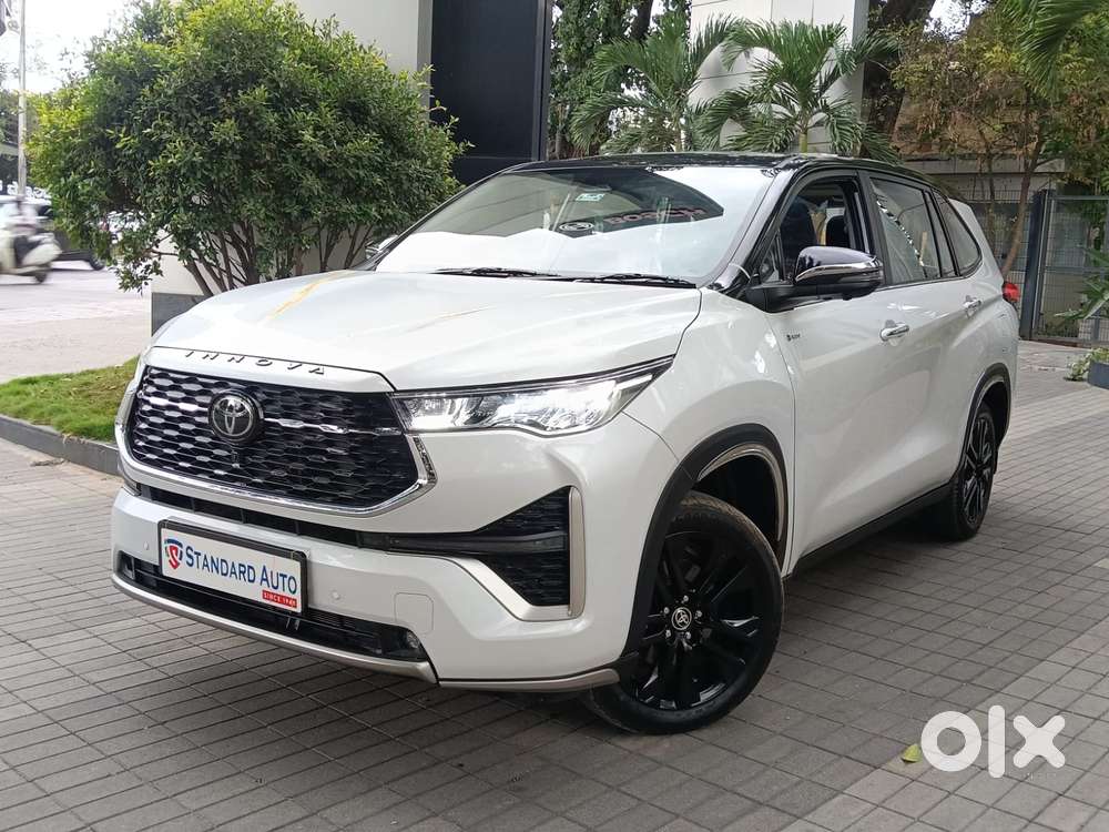 Toyota Innova Hycross 2.0 Zx Hybrid 7 Str, 2025, Petrol