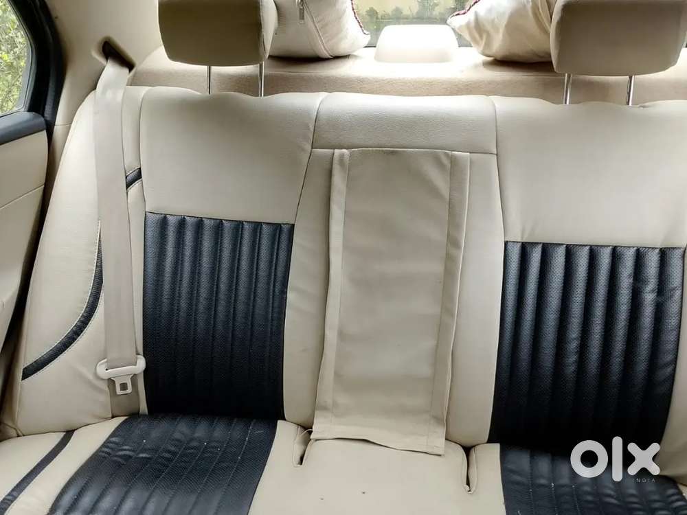 Maruti Suzuki Dzire 2014 Petrol 64000 Km Driven