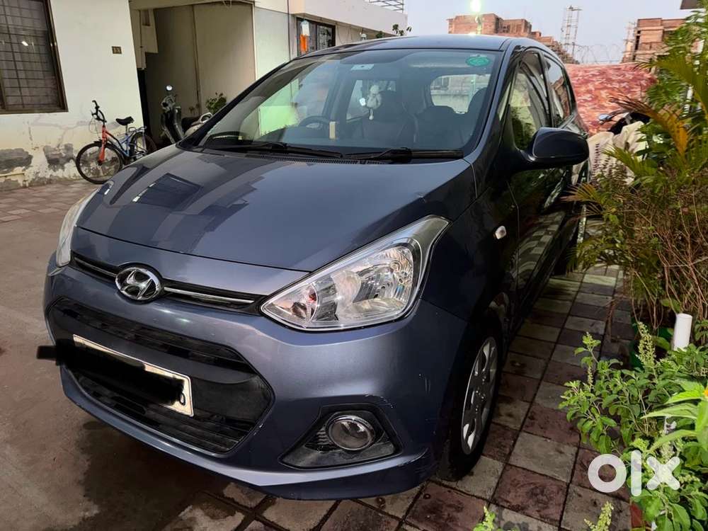 Hyundai Grand I10 2014 Petrol 35600 Km Driven Well Maintained