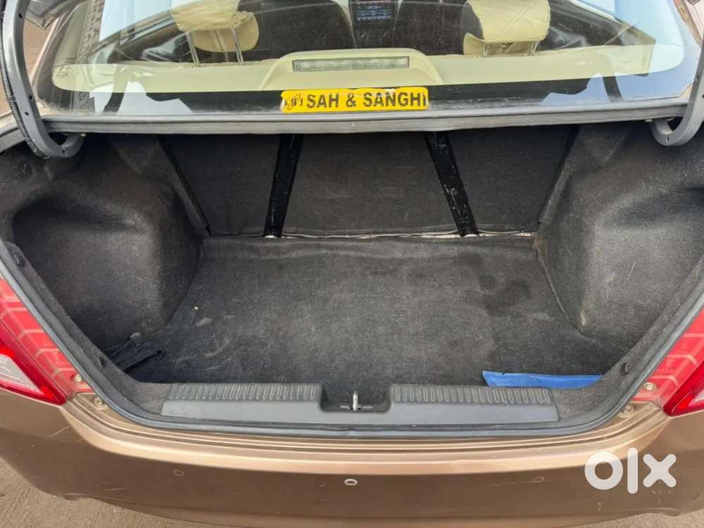 Maruti Suzuki Dzire 2021 Petrol 84000 Km Driven