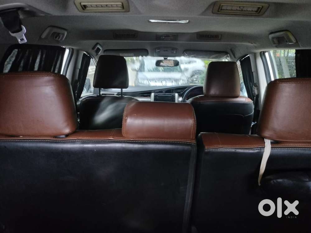 Toyota Innova Crysta 2.8 Gx At 8s, 2018, Diesel