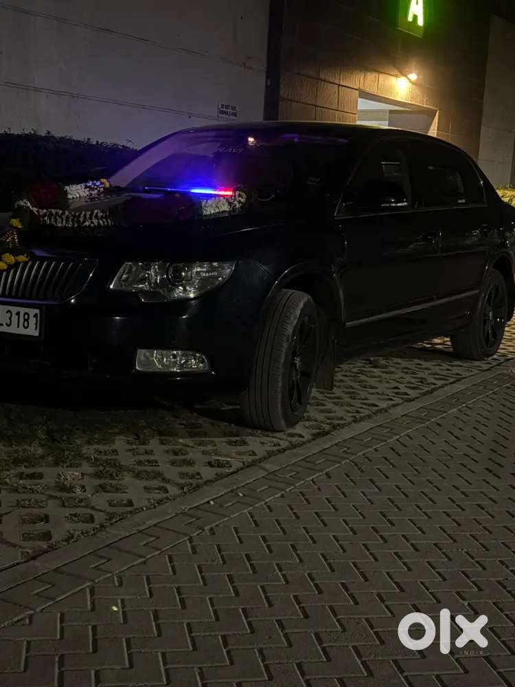 Skoda Superb 1.8 Elegance 2011