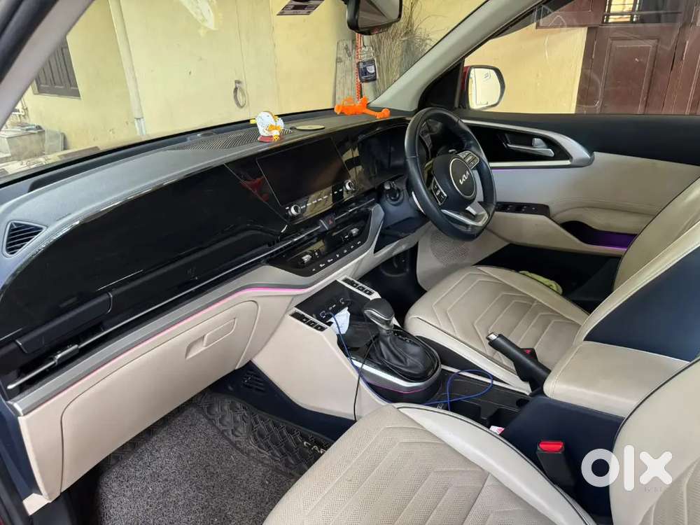 Kia Carens 2022 Diesel 45500 Km Driven
