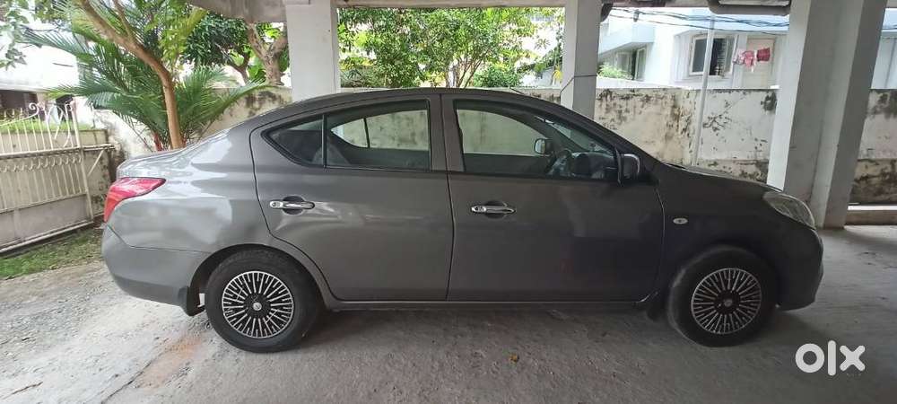Nissan Sunny 2012 Diesel Well Maintained