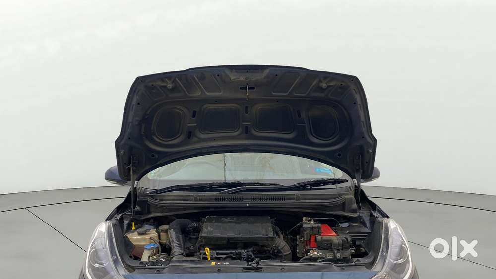 Hyundai Aura Sx Plus Automatic, 2022, Petrol