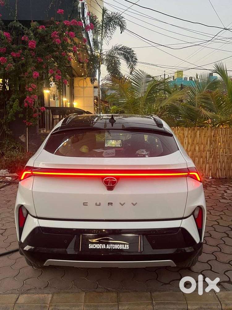 Tata Curvv Accom + A Dmt, 2024, Diesel