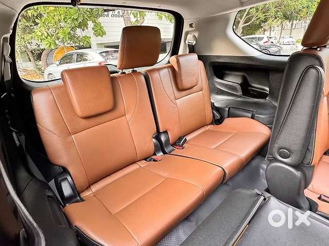 Toyota Innova Crysta 2016 Diesel Automatic