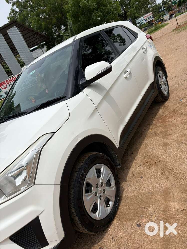 2017 Hyundai Creta Diesel 2nd Owner, With Complete Show Room Track