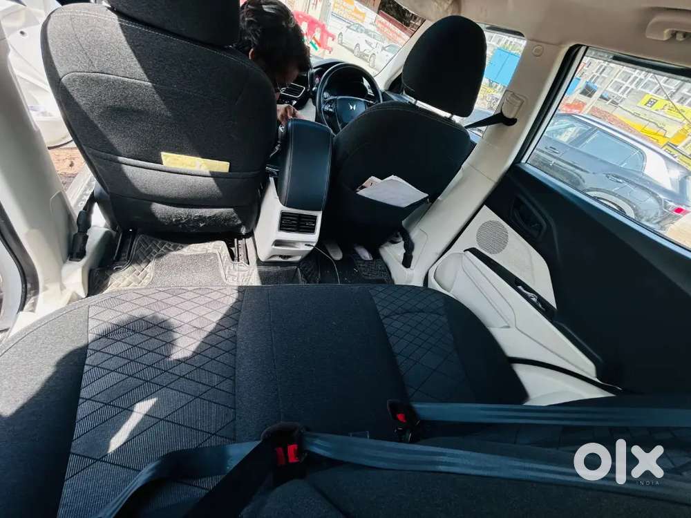 Car Soldout Karni Hi Paise Ki Jurrat Hi