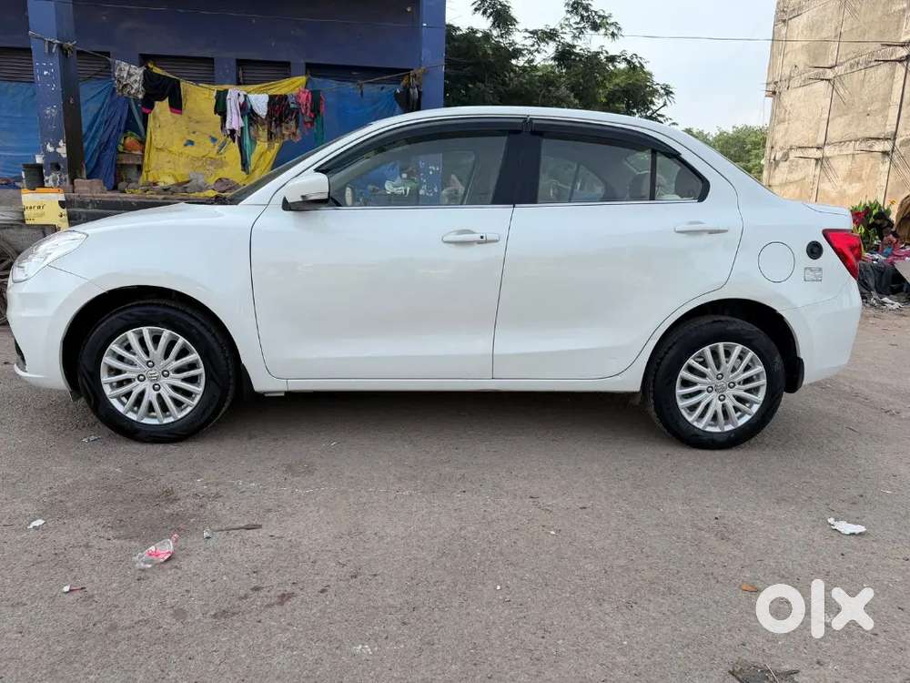 Dizar Zxi Cng 2022 First Owner Km 47k Both Keys Full Insu