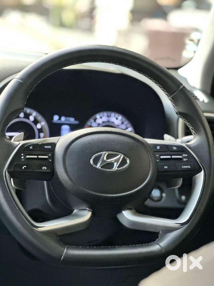 Hyundai Venue Sx+ At, 2021, Petrol