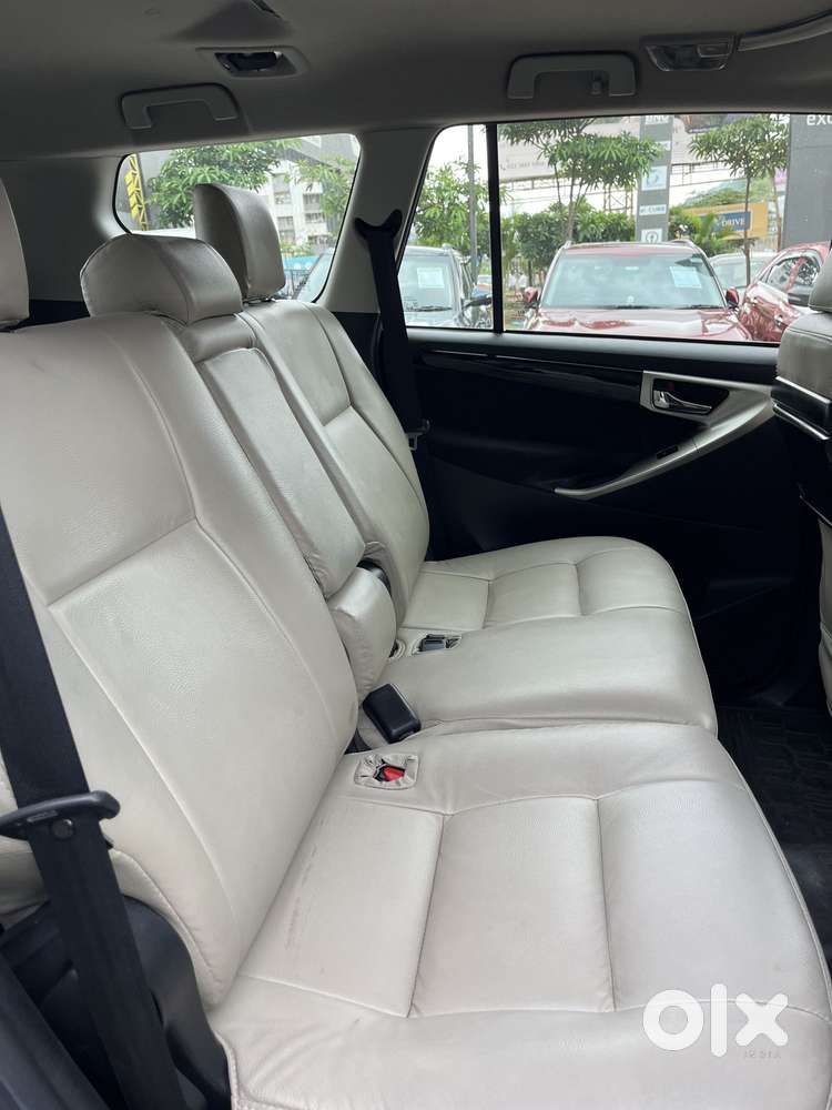 Toyota Innova Crysta 2.4 V 7 Str, 2019, Diesel