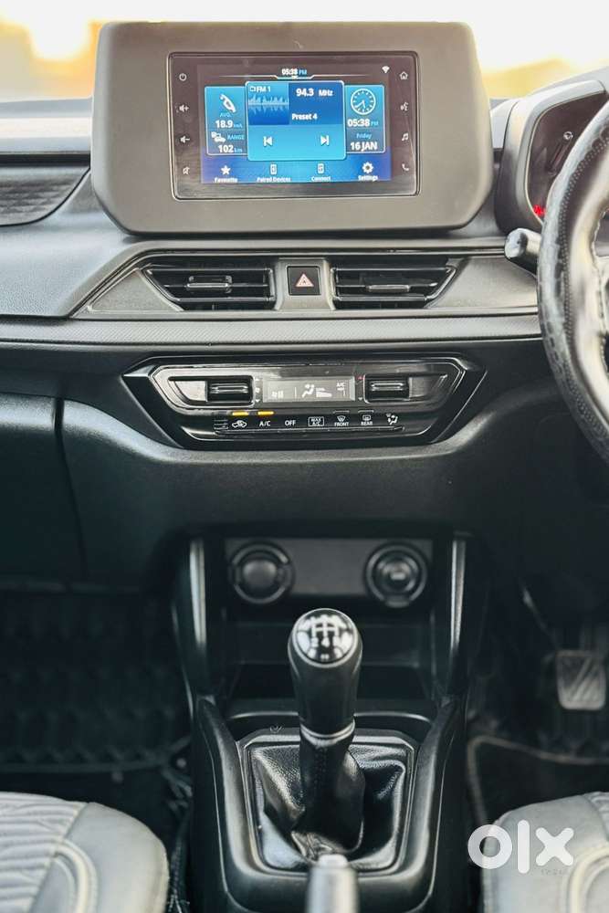 Maruti Suzuki Swift 1.2 Vxi (o), 2024, Petrol