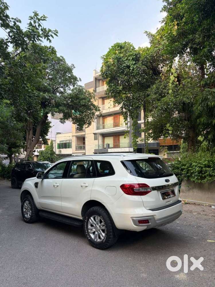 Ford Endeavour, 2016, Diesel