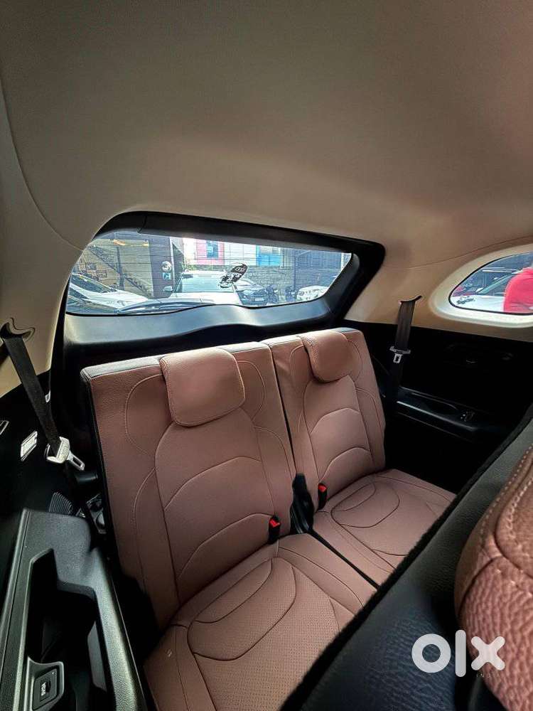 Mg Hector Plus Savvy Pro 1.5 Turbo Petrol Cvt 7 Str, 2024, Petrol