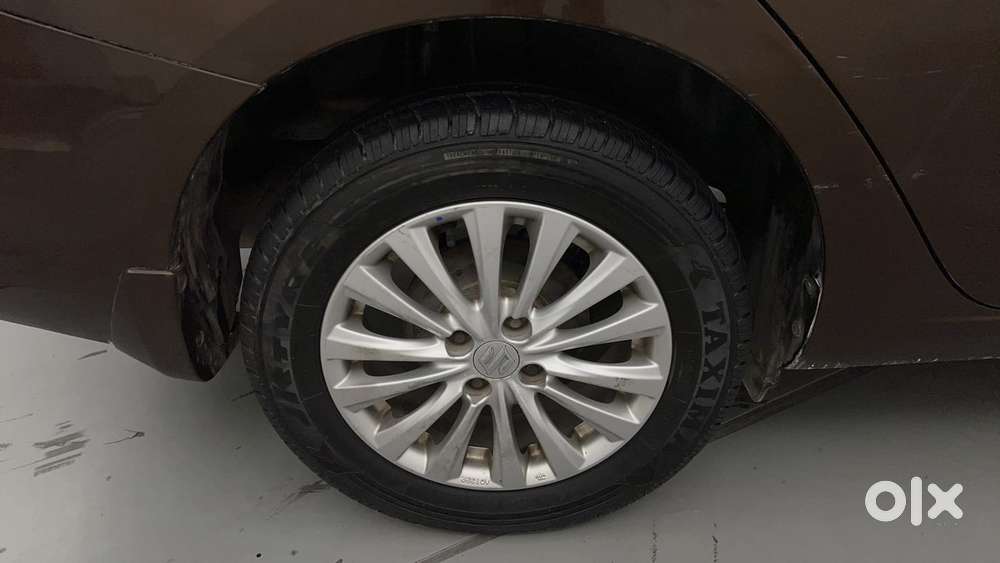 Maruti Suzuki Ciaz 2014-2017 At Zxi, 2016, Petrol