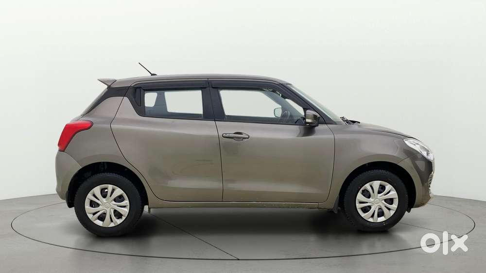 Maruti Suzuki Swift Amt Vxi, 2022, Petrol