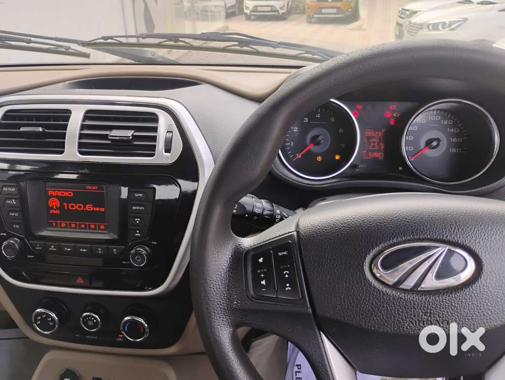 Mahindra Tuv 300 T8, 2016, Diesel