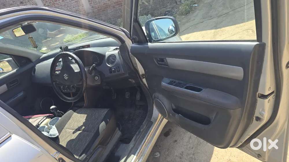 Maruti Suzuki Dzire 1.2 2011