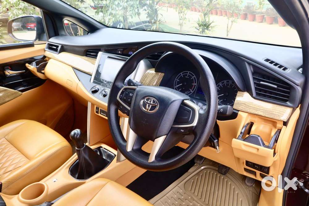 Toyota Innova Crysta 2.4 G Mt 7 Str, 2020, Diesel