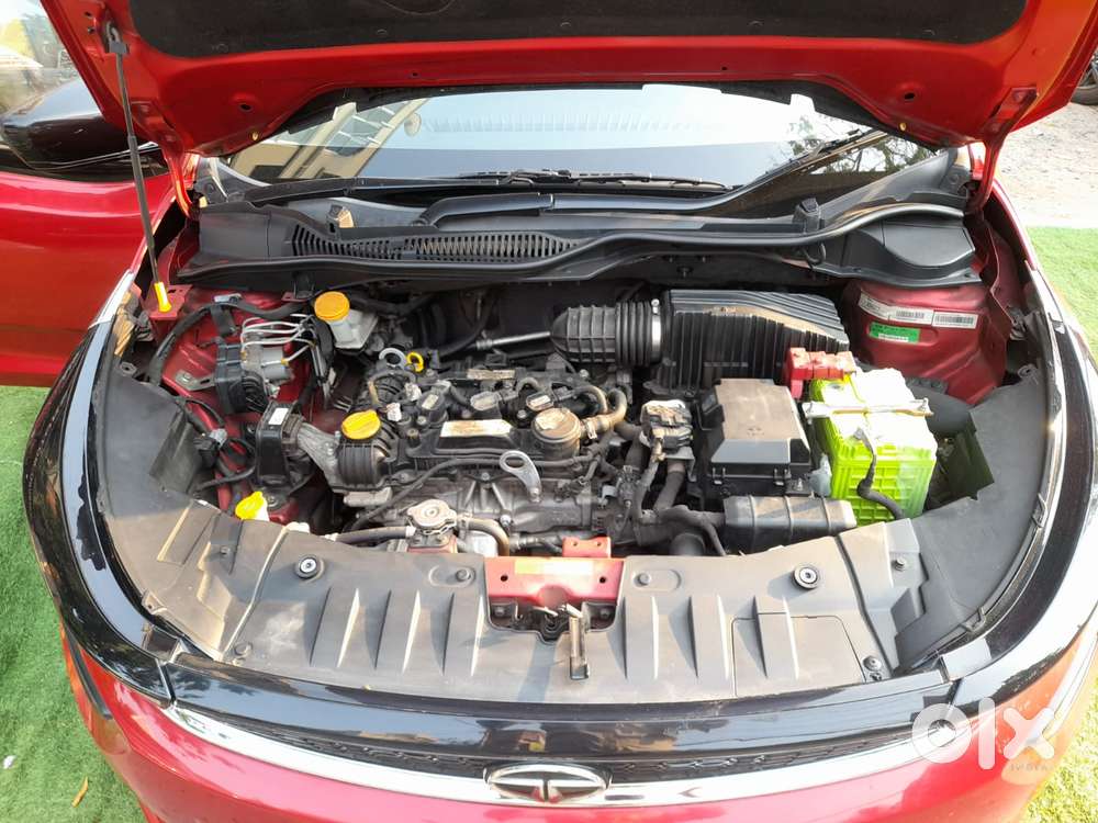 Tata Altroz 1.2 Xe, 2022, Petrol
