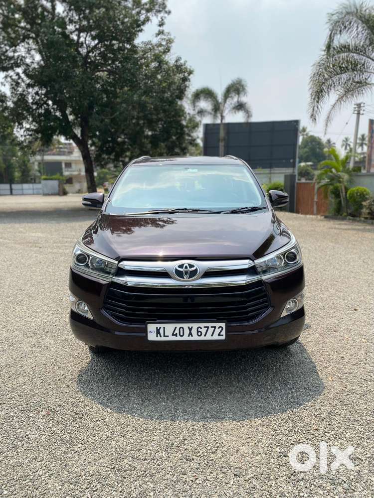 Toyota Innova Crysta 2.4 V, 2017, Diesel