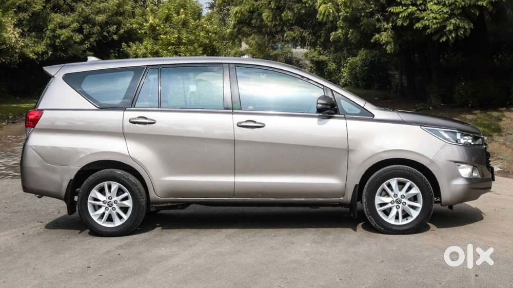 Toyota Innova Crysta Diesel Manual 2023
