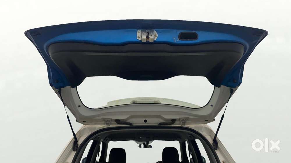 Maruti Suzuki Vitara Brezza Zdi Plus Dual Tone, 2017, Diesel