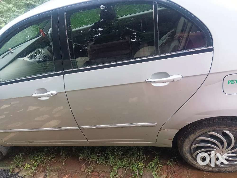 Tata Manza Aura Safire 2010 Petrol