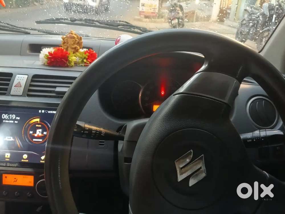 Mint Condition Swift Zxi White Colour 2008 2nd Owner For Sale