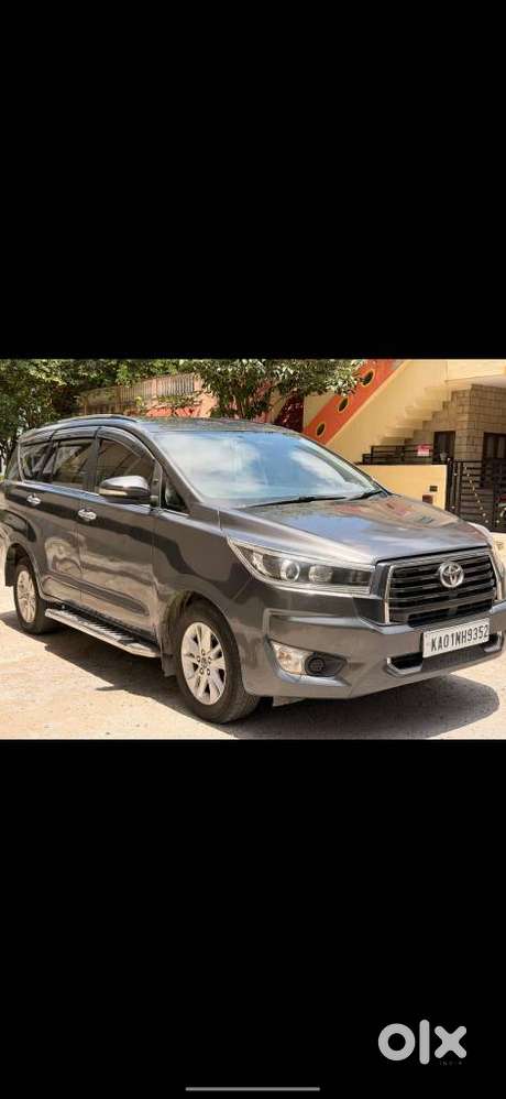 Toyota Innova Crysta 2.4 V, 2017, Diesel