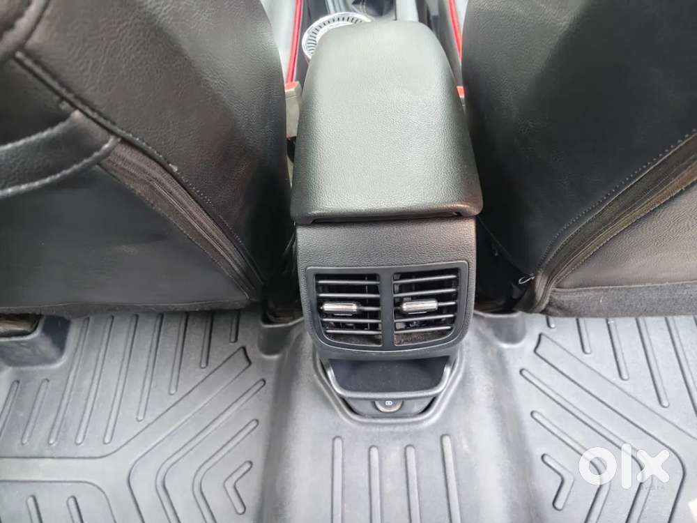 Hyundai I20 Asta (o) 1.2 Mt, 2022, Petrol