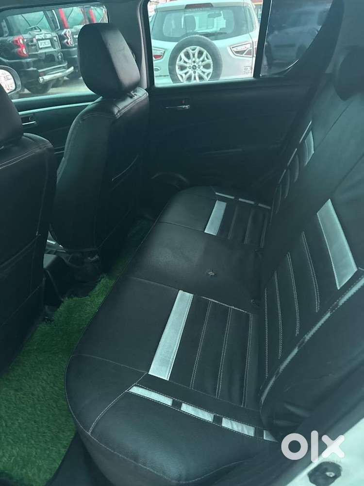 Maruti Suzuki Swift 2013 Cng & Hybrids Well Maintained