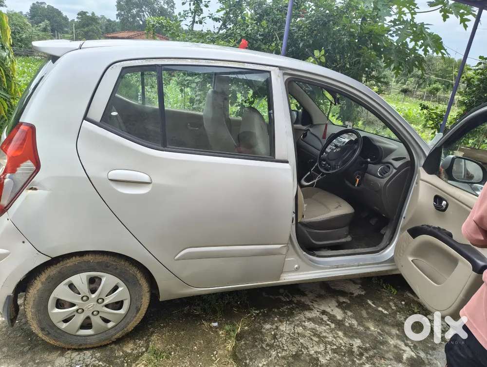 Hyundai I10 2014 Petrol 70000 Km Driven