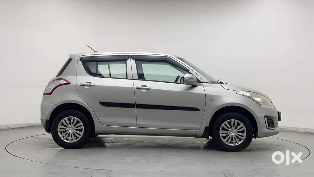 Maruti Suzuki Swift 1.2 Lxi (o), 2015, Petrol