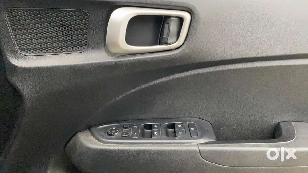 Hyundai Venue Sx Plus Turbo Dct, 2019, Petrol
