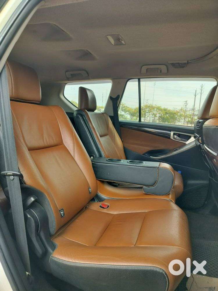 Toyota Innova Crysta 2.8 Z, 2017, Diesel
