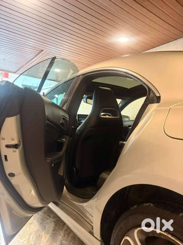 Mercedes-benz C-class C200d 2017 1st Owner