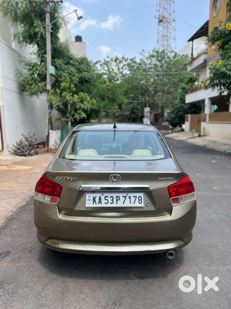 Honda City 2011-2013 V At Exclusive, 2011, Petrol