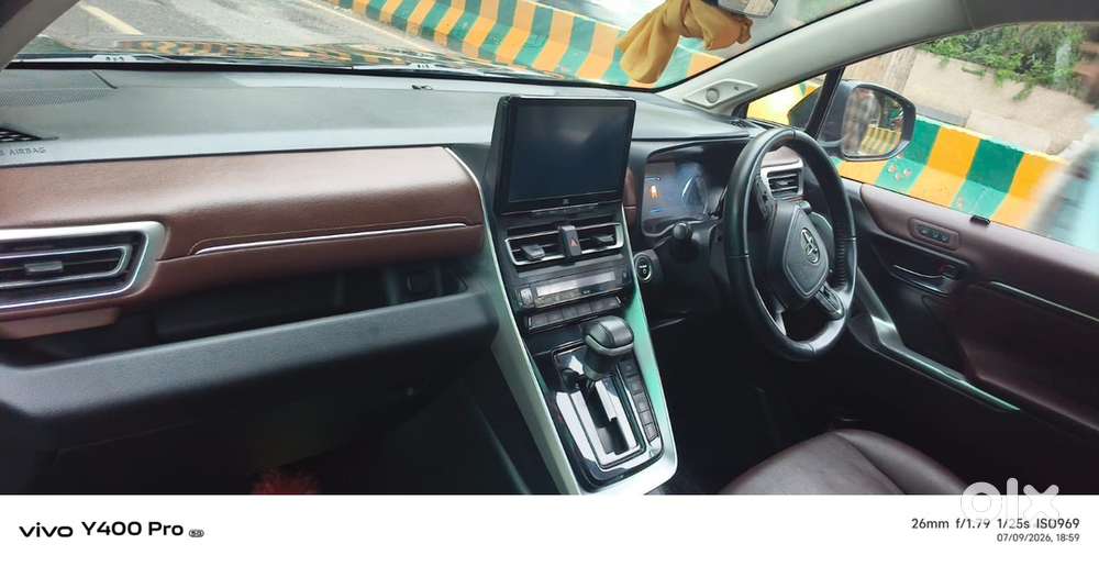 Toyota Innova Hycross 2024 Zxo Hybrid
