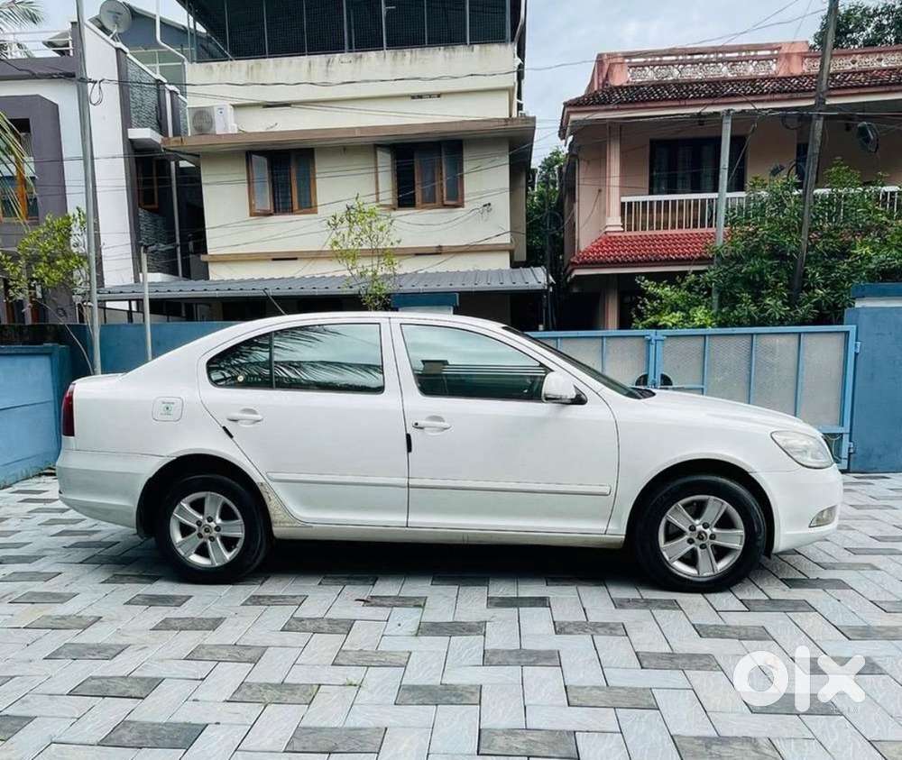 Skoda Laura 2011 Diesel Well Maintained