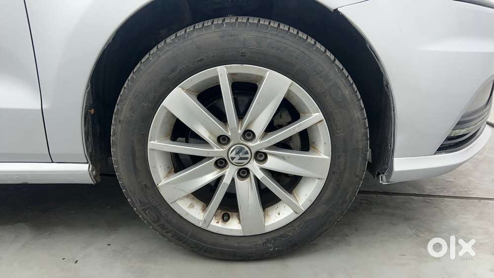 Volkswagen Ameo 1.2 Mpi Highline 16 Alloy, 2016, Petrol