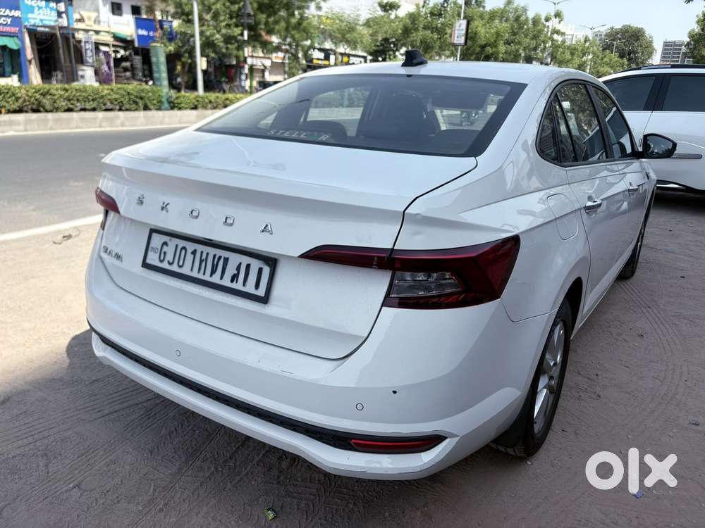 Skoda Slavia Ambition 1.0l Tsi Mt, 2022, Petrol